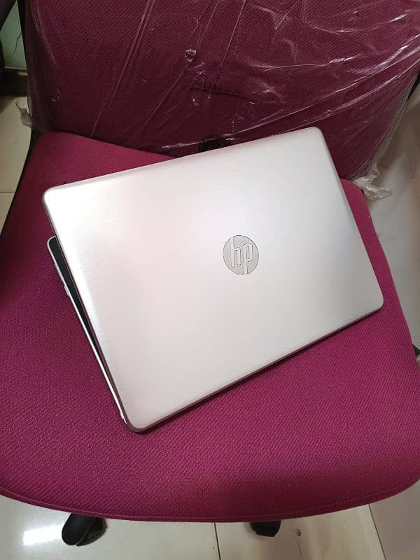 Hp AMD A4 9th Generation 128GB m2 DDR4 4GB RAM 10/10 Conditions LapTop 16