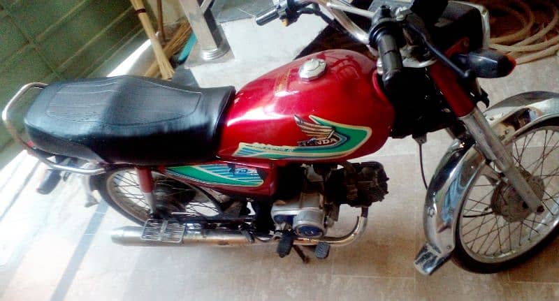 honda cd 70cc 16model sailkoat number 6