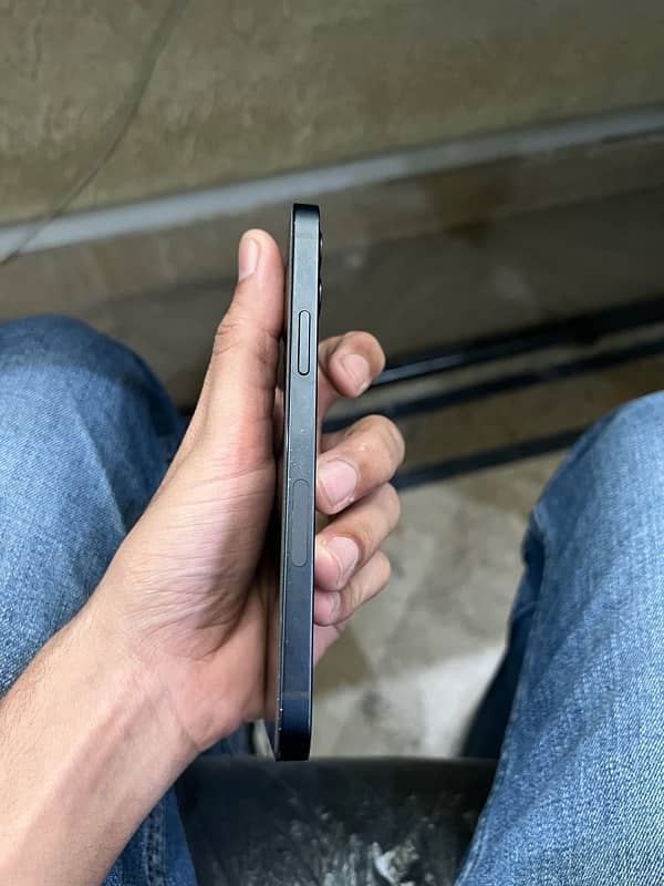 iphone 12 64 gb non Pta non active 3