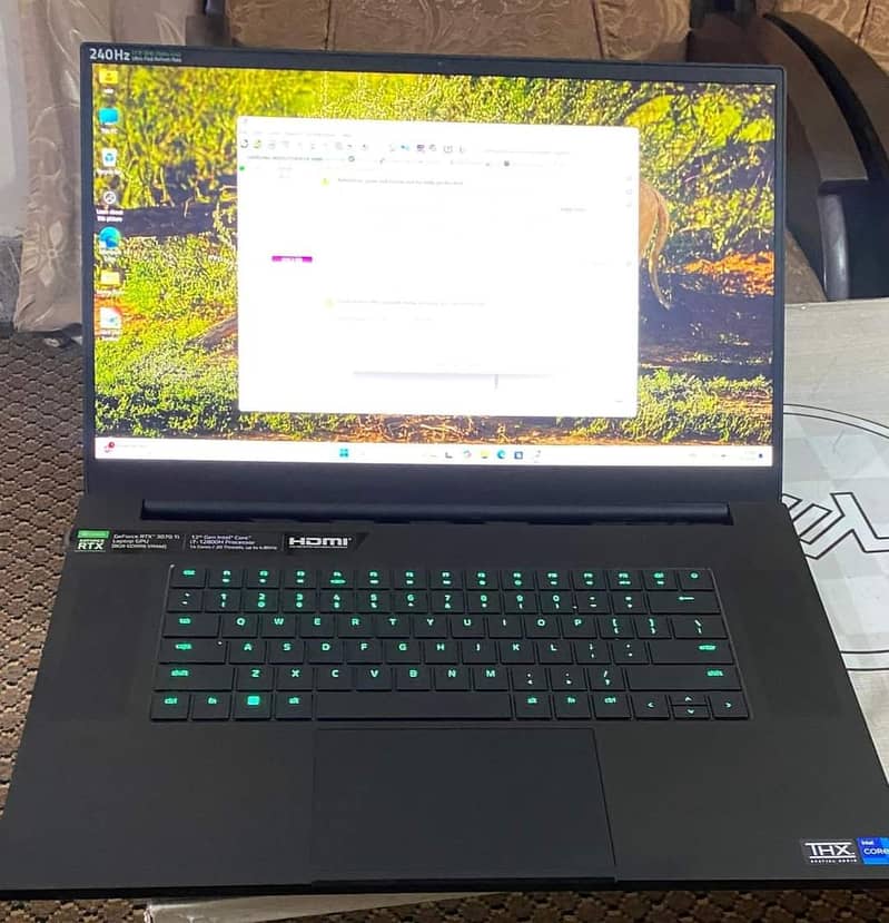 Razer Blade 17 Fresh Gaming laptop Rtx 3070Ti 4