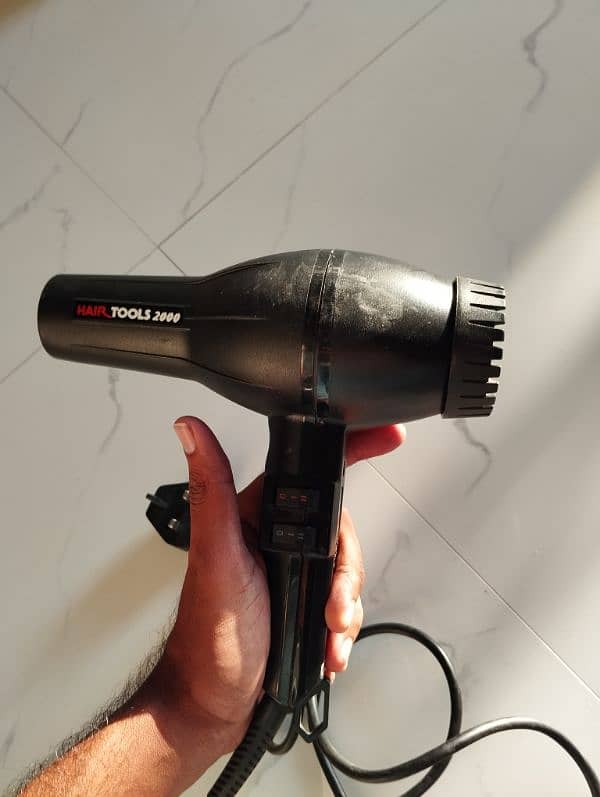 hair dryer 4