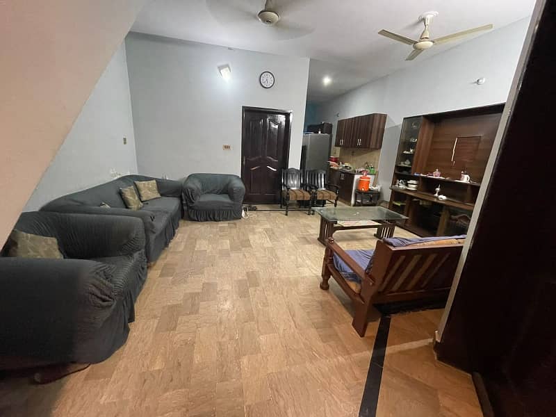 4 Marla Double House For Sale In Military Account Society College Road Lahore 2