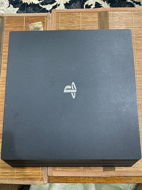 Ps4 Pro 1TB with 3 Controllers 2