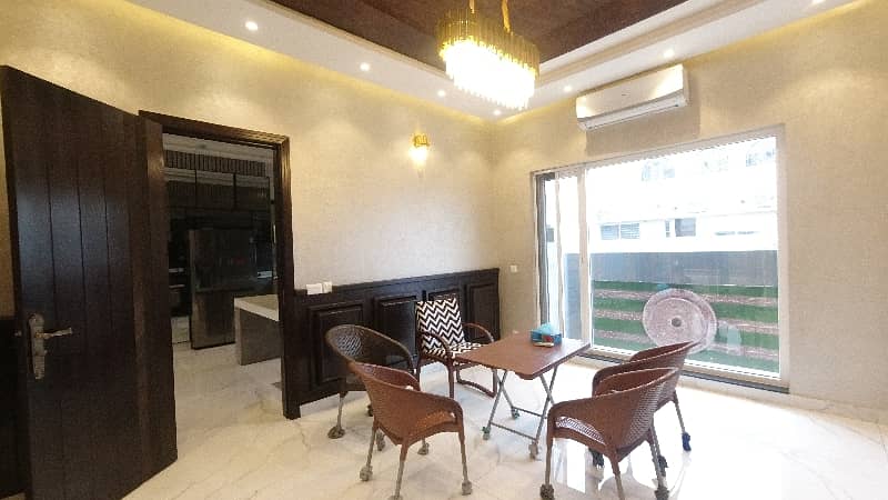 1 Kanal House In DHA Phase 6 - Block N Is Available For sale 8