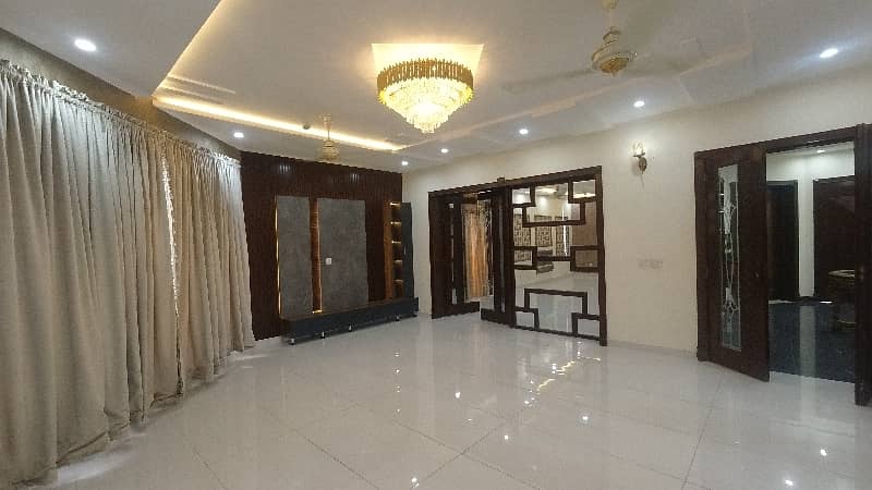 Ideal House For sale In DHA Phase 7 - Block X 9