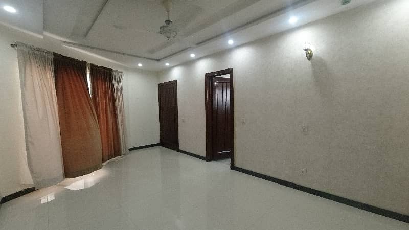 Ideal House For sale In DHA Phase 7 - Block X 12