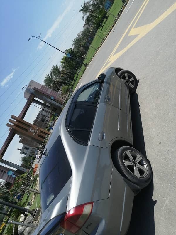 Honda Civic VTi 2002 /03180718464 /only this number contact 4