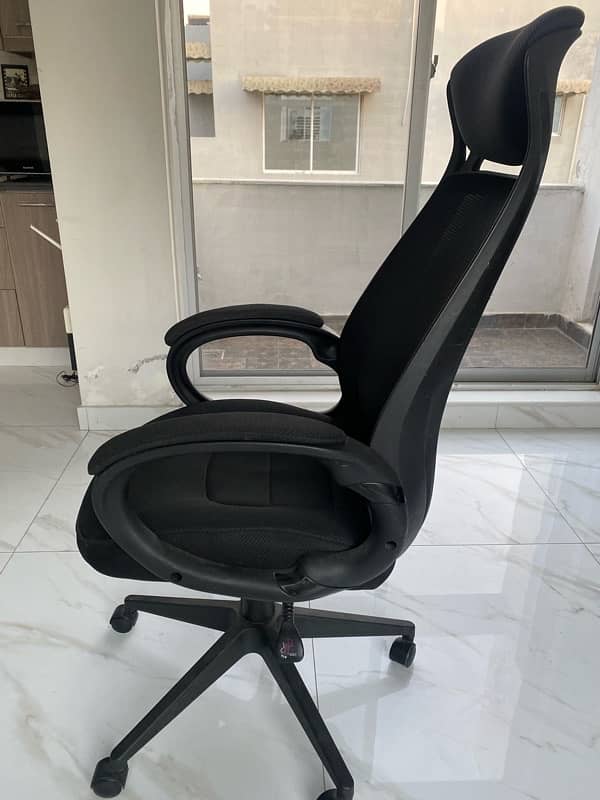 Executive chair 3