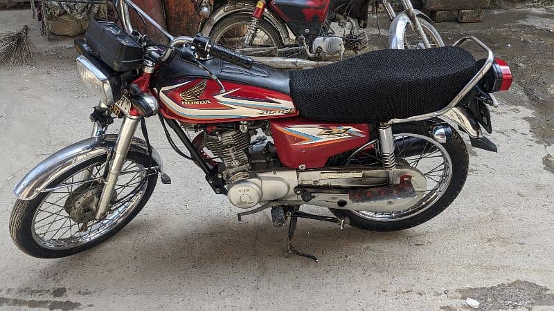 honda cg 125 16 model genuine 6