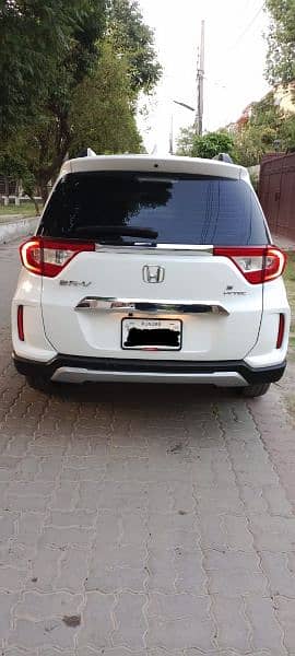 Honda BR-V 2021 7