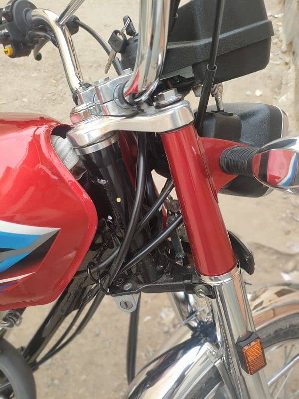 honda 125 sirf 10 din khreed ha khari kr di ha 8