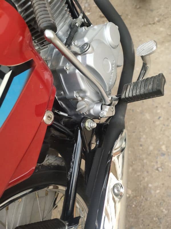 honda 125 sirf 10 din khreed ha khari kr di ha 9