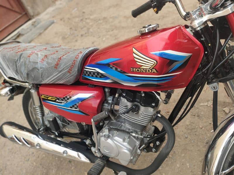 honda 125 sirf 10 din khreed ha khari kr di ha 12