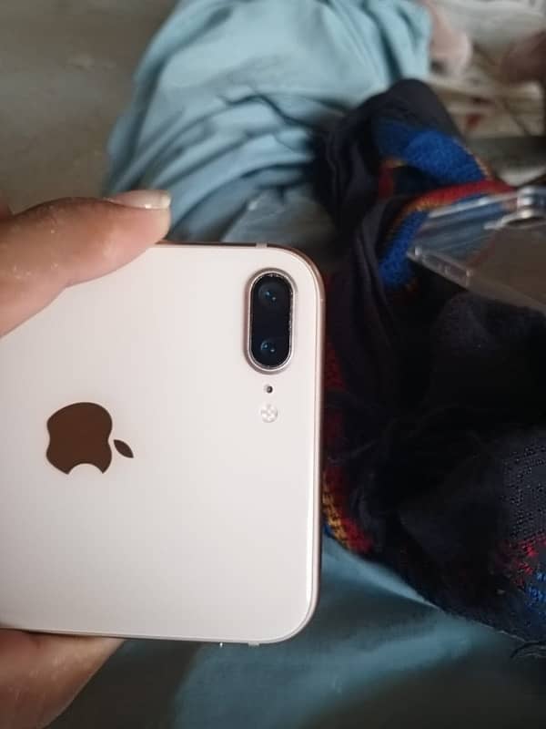 iphone 8 plus 64 GB Non PTi 3