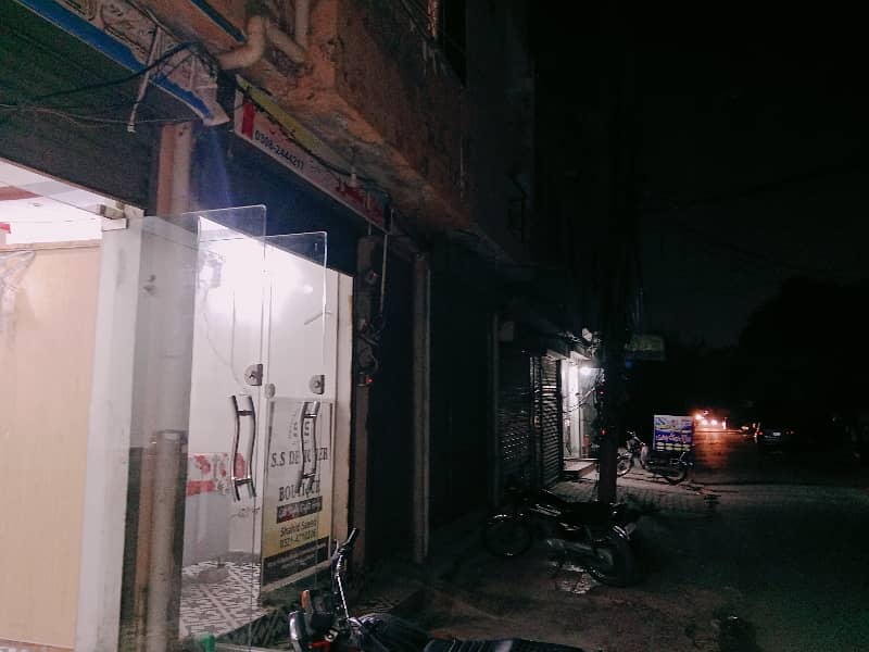 2 Marla with Gas Dubble storey Building available for sale in Eden Chowk township college Road Lahore 3