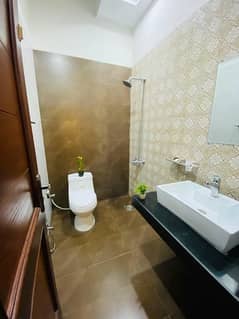 5 Marla Luxury Furnished Lower Portion Available For Rent In Bahria Town Lahore 0