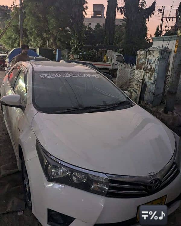 Toyota Corolla GLI 2016 Model White Color 3