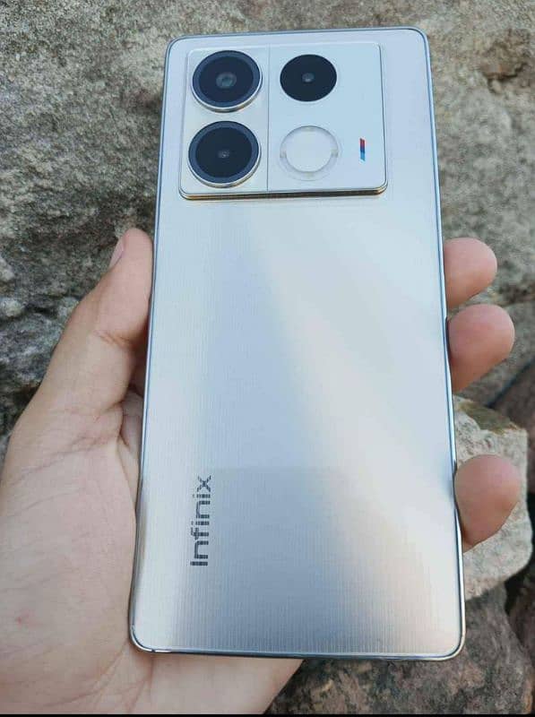 INFINIX NOTE 40 BMW EDITION 8+8/256 GB 6