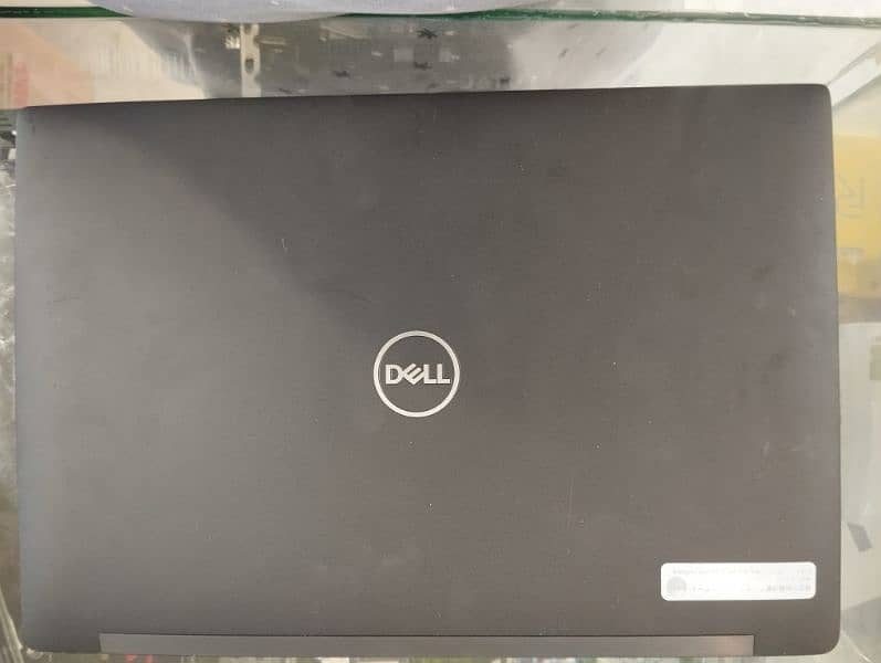 Dell 7390 i5, 8th Gen 9