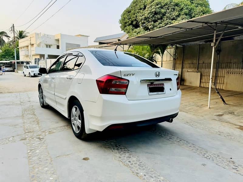 Honda City IVTEC 2018 DEC Model First Hand 3