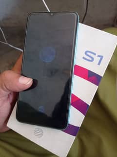 vivo s1