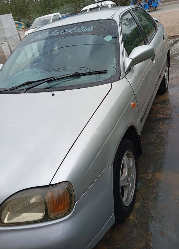 Suzuki Baleno 2003 6