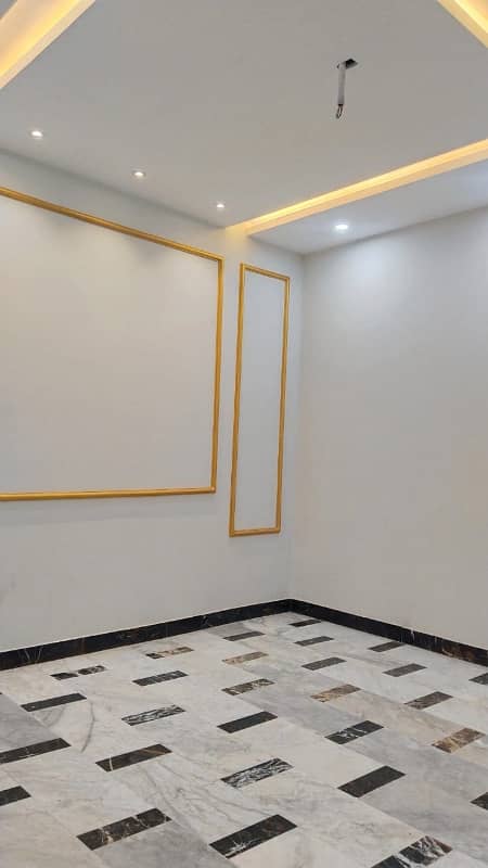 2.5 Marla Double Story Spinah House Available In Muzafar Colony Near About Ashina Road Bank Stop Lahore 11