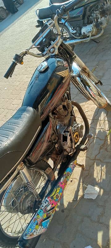 Honda 125 model 15 used able 3