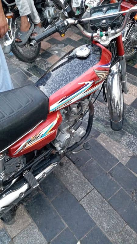 Honda CG125 2016 2