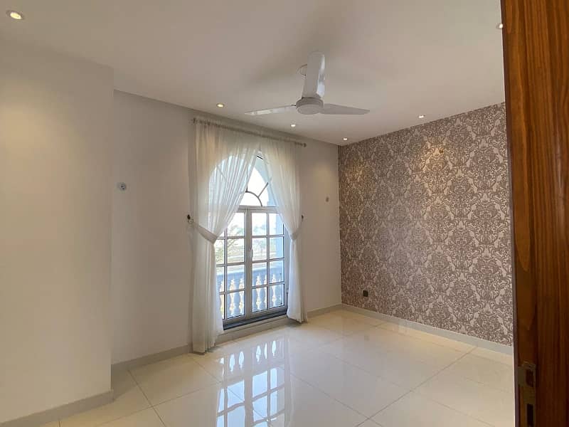 5 Marla Luxury House Available For sale In DHA Phase 9 Town Lahore 6