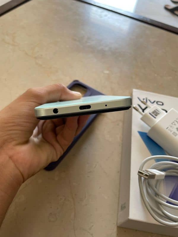 vivo y18 3