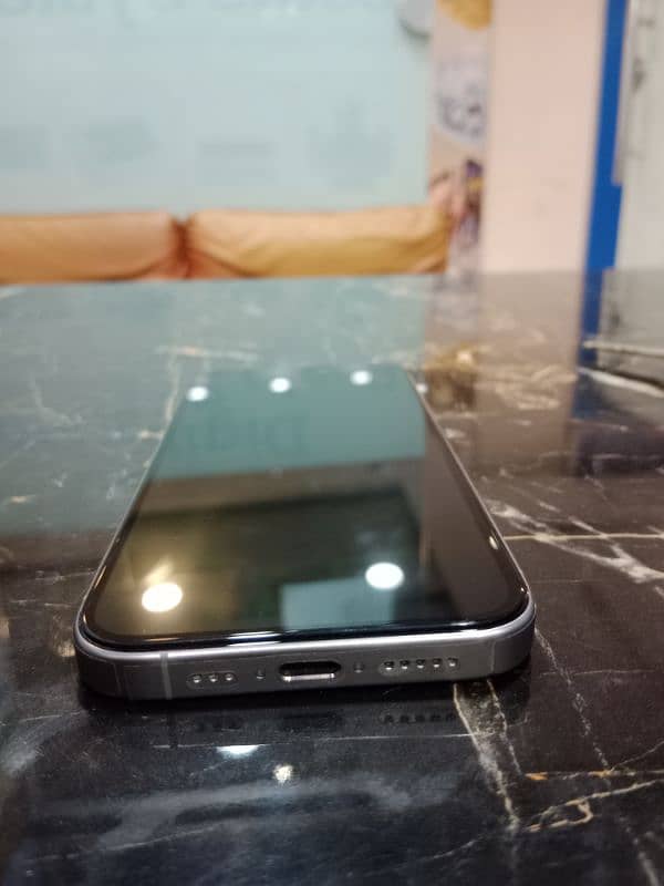 Iphone 15 pro non PTA 2