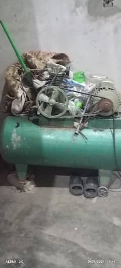 air compressor machine in newly condition 0