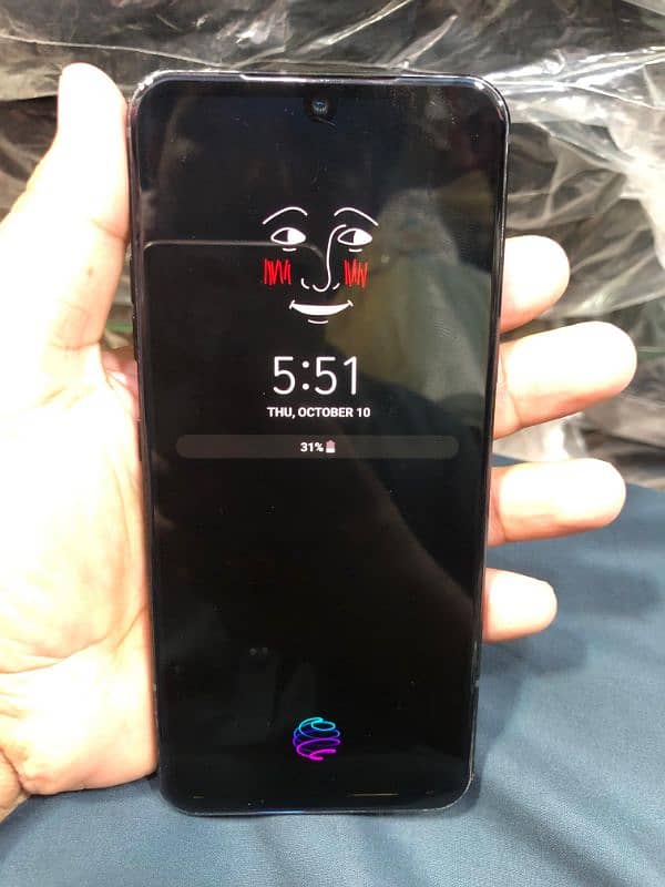 Lg V60 thinq 1