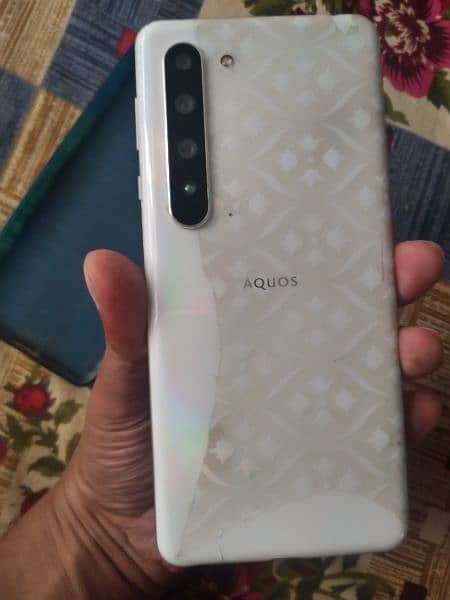 PUBG LOVERS Sharp Aquos R5G for Sale or Exchange. . Perfct Gaming phone 7