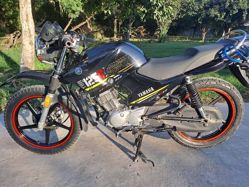 Yamaha Ybr 125G 2