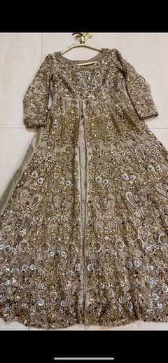 bridal maxi for average height in gold color 0