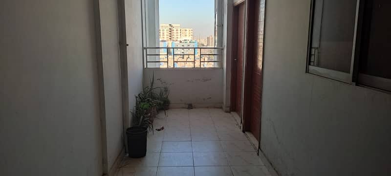 Al Ghafoor Atrium Tower Flat For Sale 2bed Dd Road Facing Excellent Condition 11