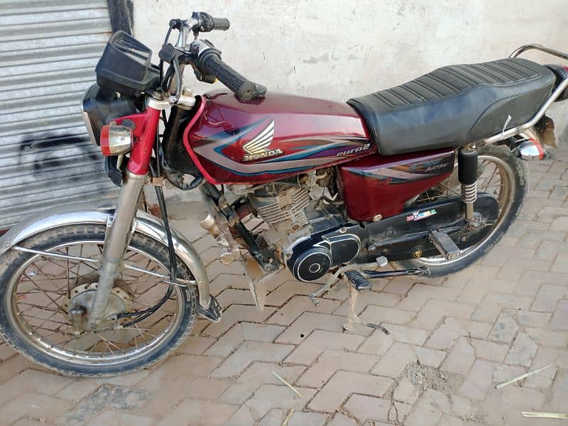 Honda 125cc 6