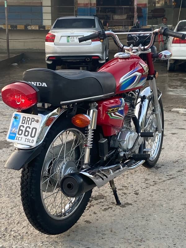 honda 125 motorcycle 3