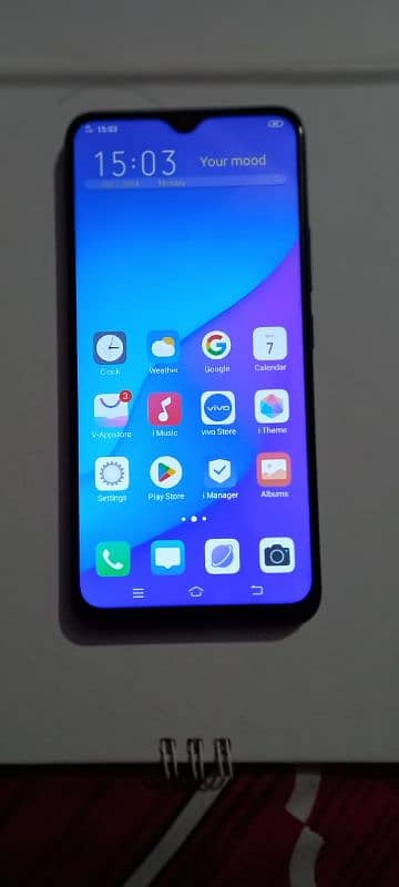 vivo y19 8 Ram 128 Rom 3