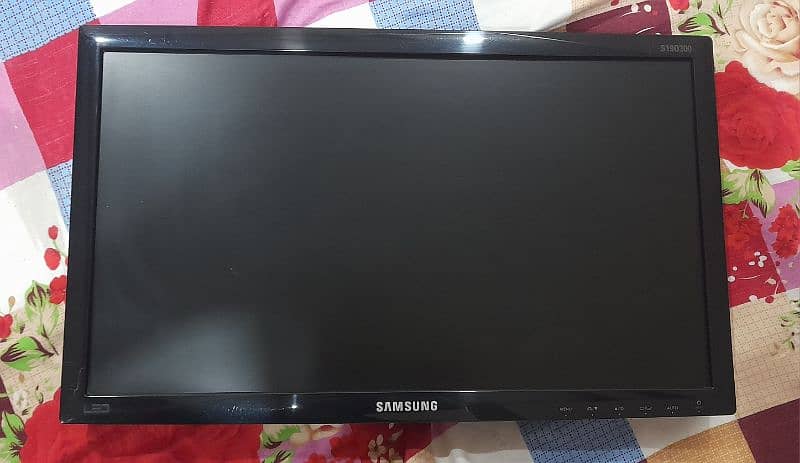 Samsung LED 19" 0