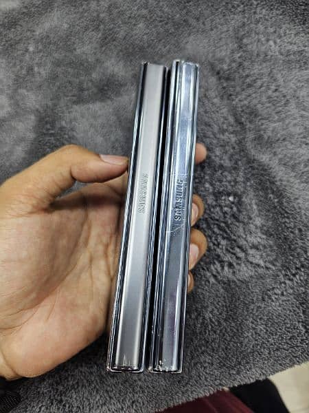 Samsung Galaxy Z Fold 4 Approved  Read Description First ! 2