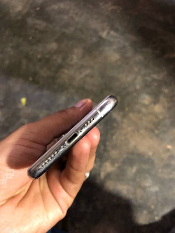 iPhone XS 256gb pta approve 5