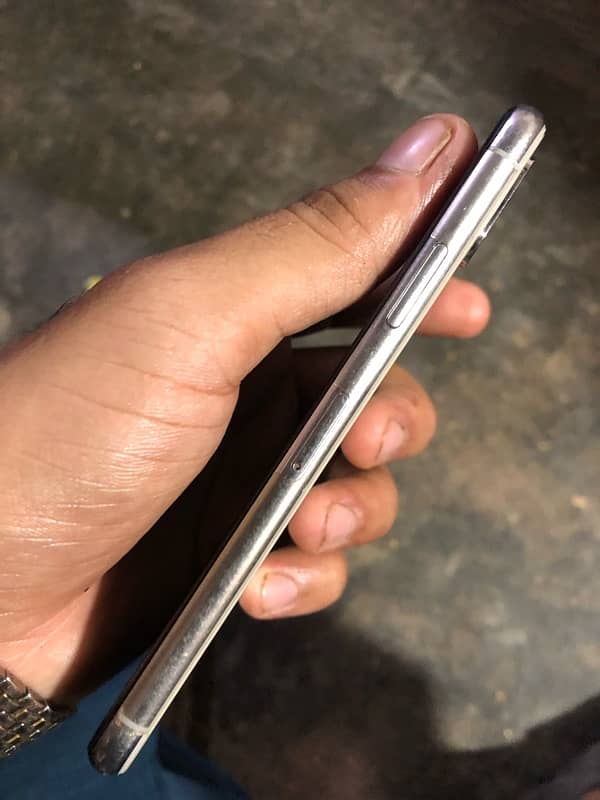 iPhone XS 256gb pta approve 6