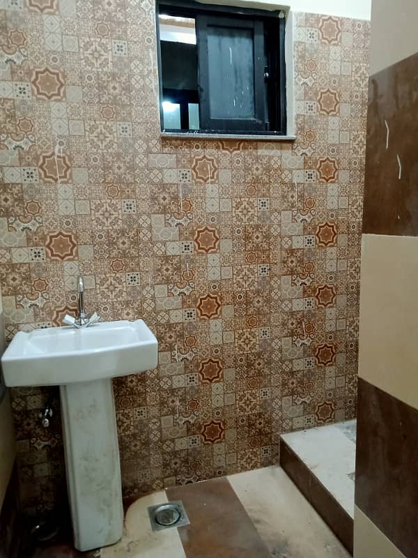 Room for rent in alfalah near lums dha phase 5 lhr 1