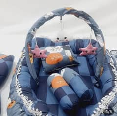 Slung baby bed