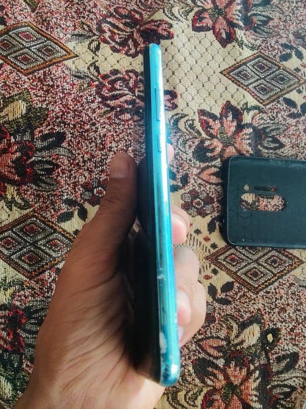 s1 for sale non pta. . . . pannel change brak chal thk rha 1