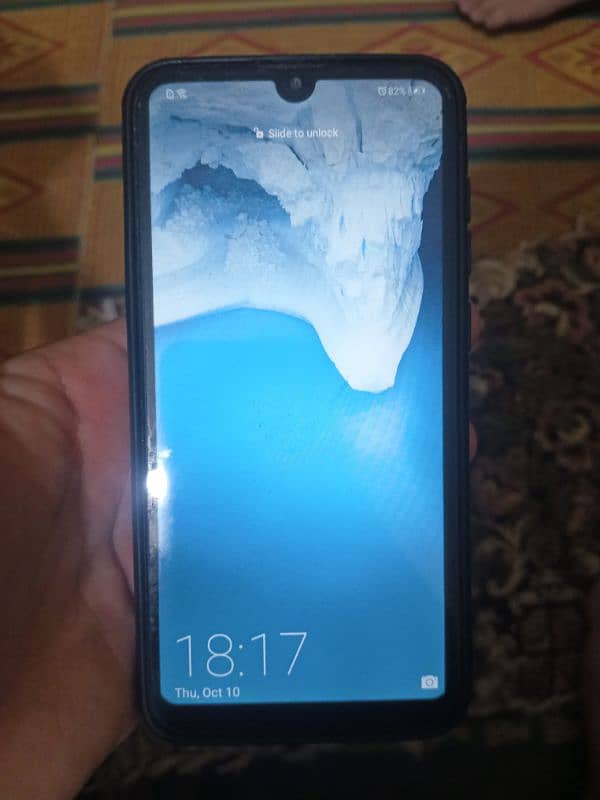 Huawei y7 2019 3gb ram 32 rom 1