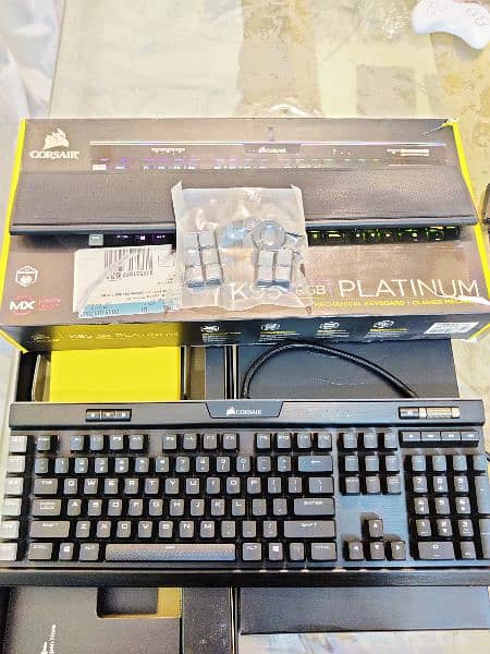 Corsair K95 platinum for sale 2